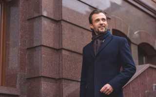 Как и с чем носить мужское пальто: быть не мальчиком, но мужем